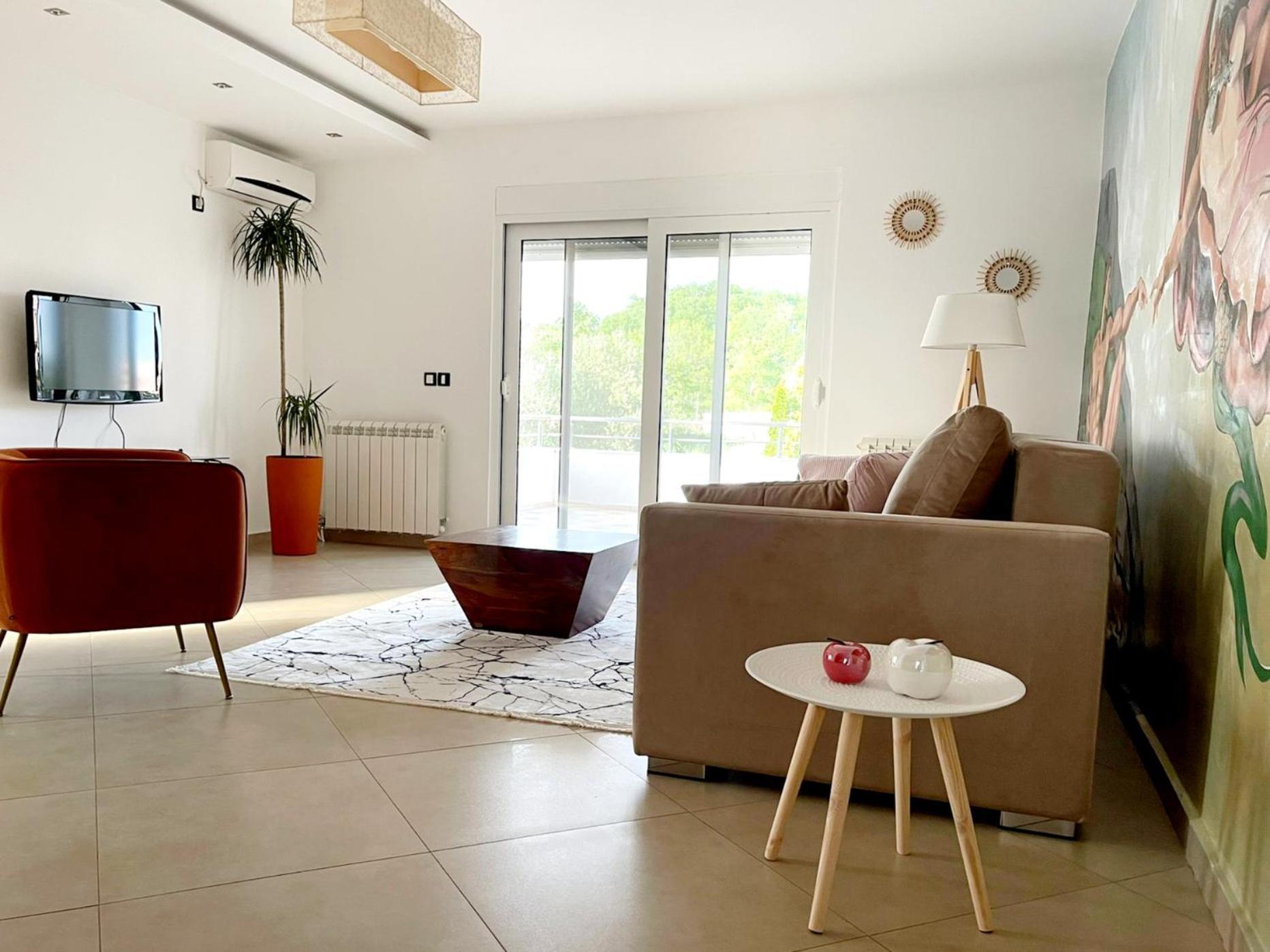 Le Domaine Paradise
