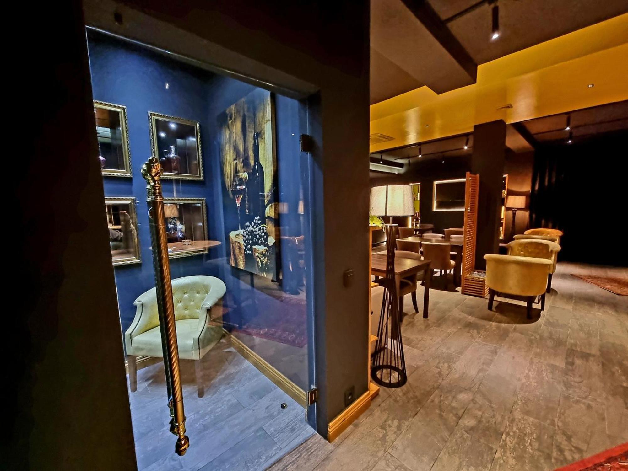 Le Domaine Paradise